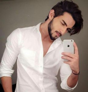 Rohit Suchanti Wiki | Wife