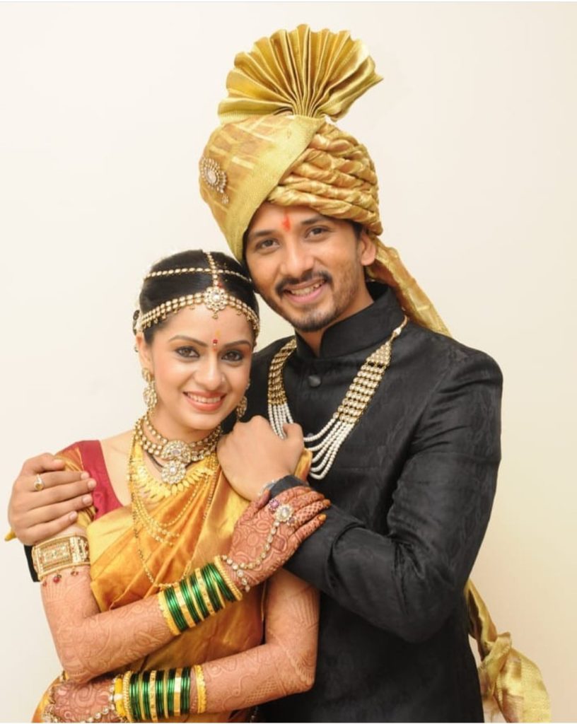 Abhijeet Khandkekar Wife Sukhda Deshpande